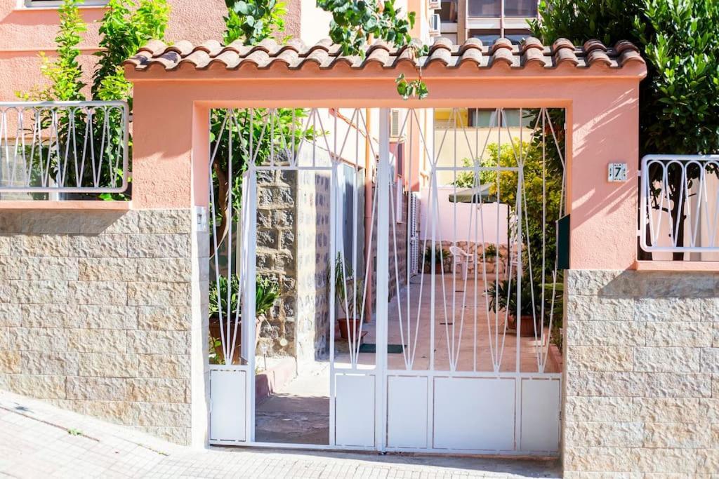 Da Mari Casa Vacanza Cagliari Bagian luar foto