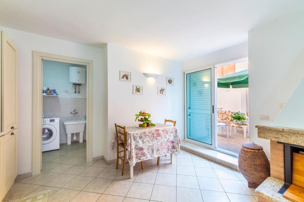 Da Mari Casa Vacanza Cagliari Bagian luar foto